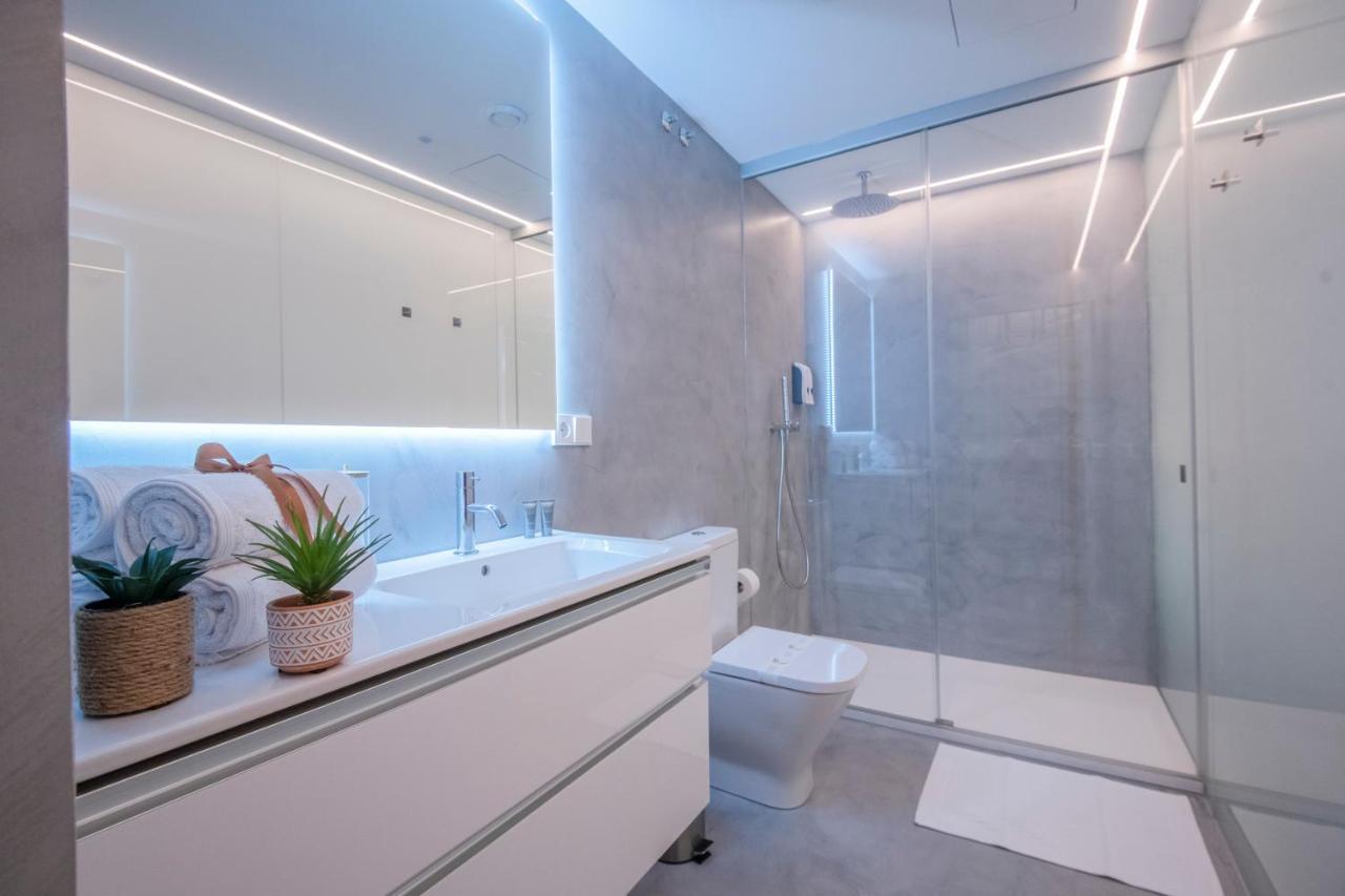 Apartamentos Atia Catedral Сантьяго-де-Компостела Екстер'єр фото